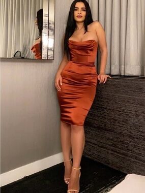 Oh Polly Strapless Satin Knee
Length Dress Copper